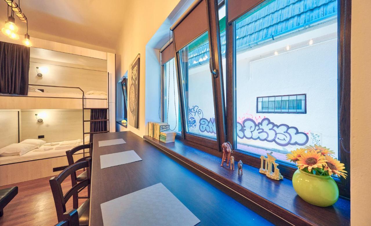 Hostel Secret Boutique *